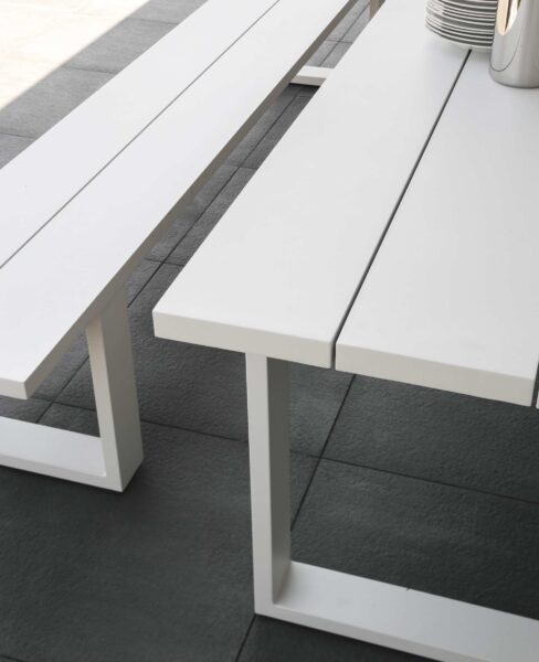 Essence Alu Bench 0
