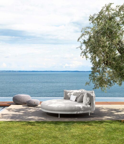 Slam Daybed 1
