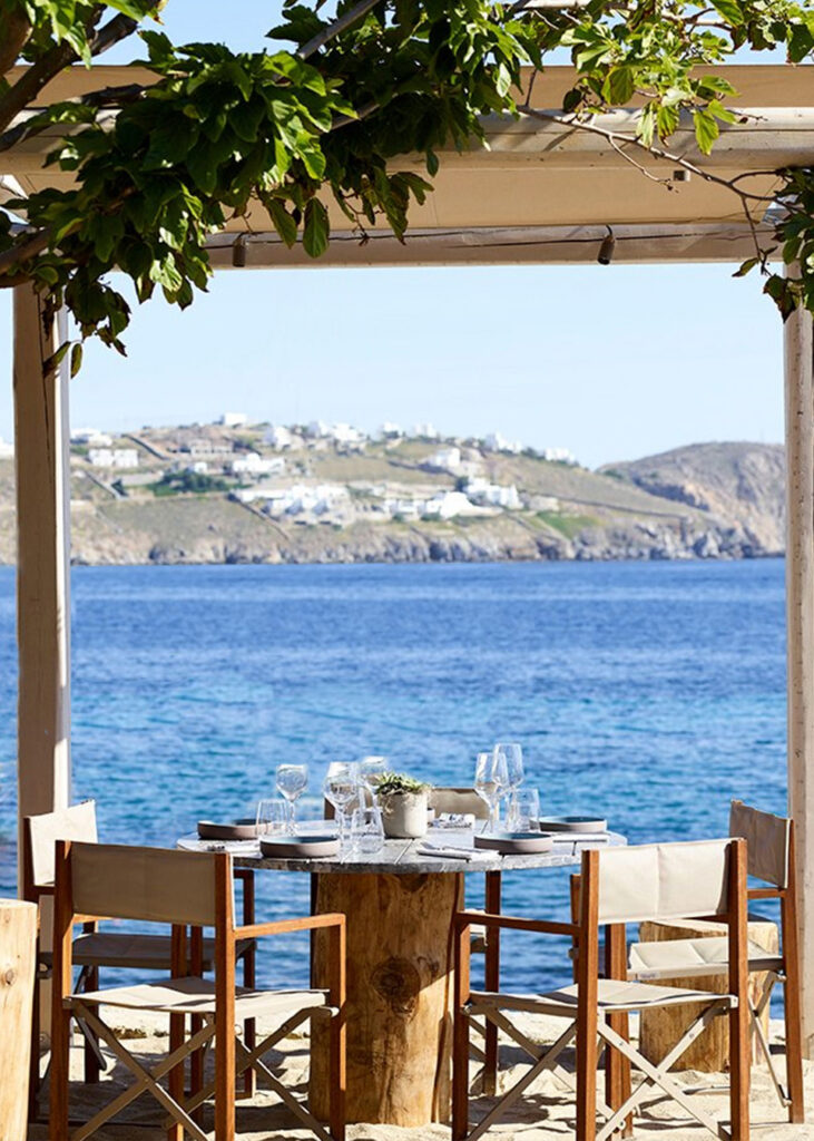 Beefbar Mykonos Italian garden furniture Talenti