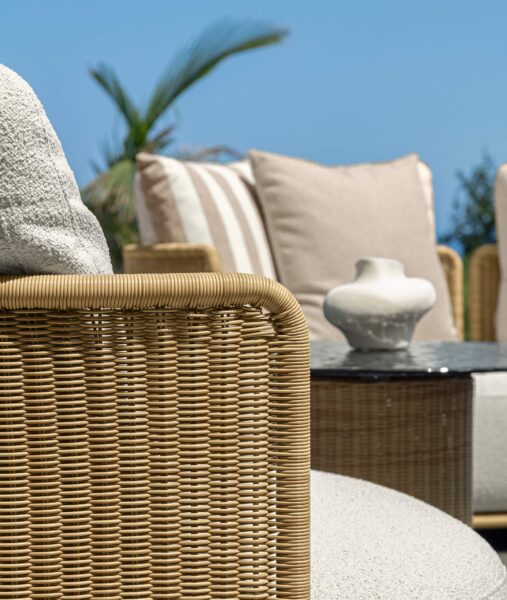 Bond Lounge armchair 2