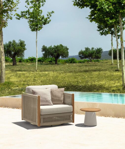 Dolcevita swivel Living armchair 0