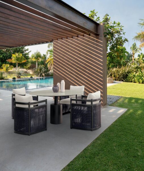 Edwin//Alu Dining Table D135 1
