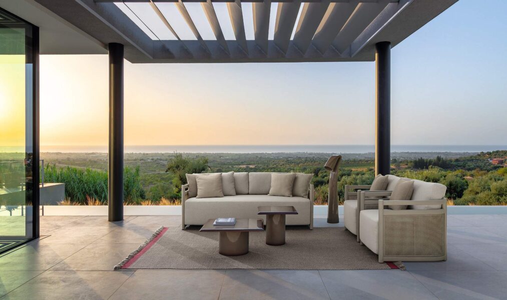 Edwin//Alu Swivel Living Armchair 1