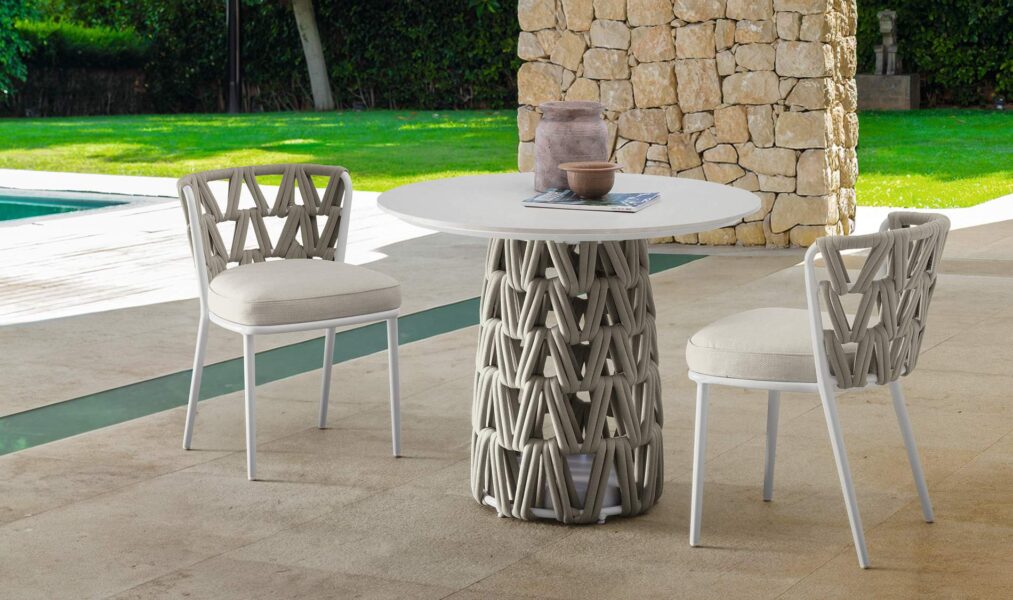 Swipe Dining table D150 0