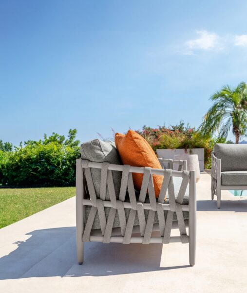 Tess Living Armchair 2